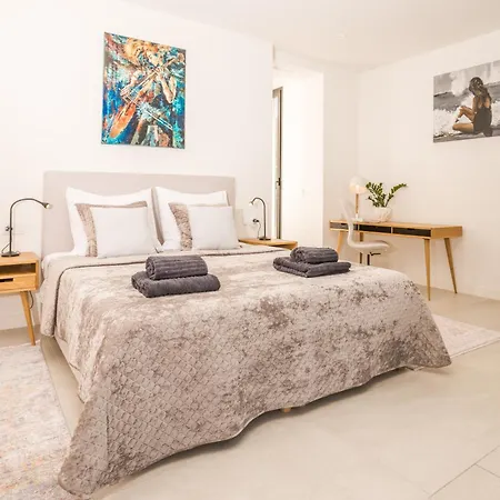 Casa Julia - Luxury And Modern 5 Bedroom
