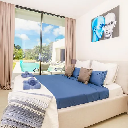Casa Julia - Luxury And Modern 5 Bedroom *