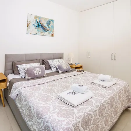 Casa Julia - Luxury And Modern 5 Bedroom